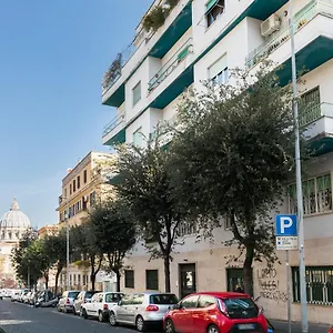 The Vatican Two Apartment Rome