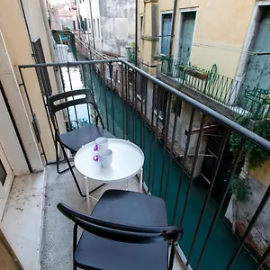  Apartment Casa Di Chiara