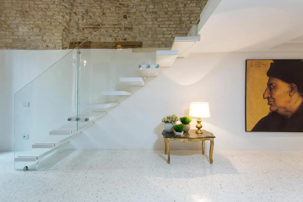 Italiahaus - Ca' Olivo Loft With Canal View In Rialto Venice Apartment